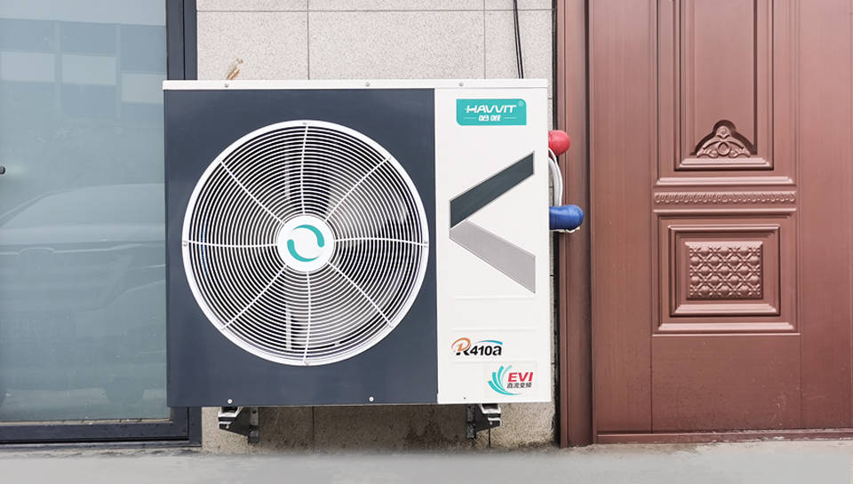 保定私人住宅6P冷暖机组供140平的面积冷暖